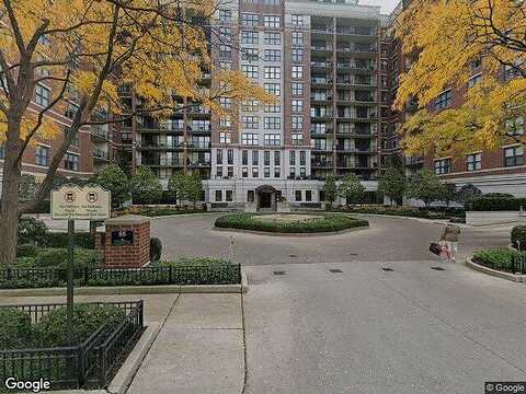 Delaware, CHICAGO, IL 60610