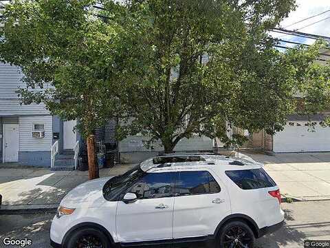 4Th, PASSAIC, NJ 07055