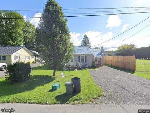 Manor, CHITTENANGO, NY 13037