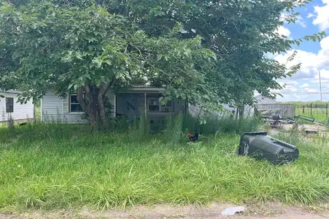 Pat, PORT ARTHUR, TX 77640