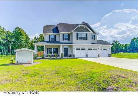 Hunters Den, HOPE MILLS, NC 28348