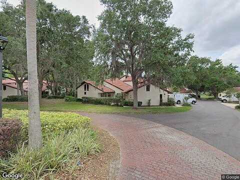 Clusterwood, YALAHA, FL 34797