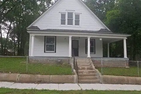 E Pool St, Joplin, MO 64801