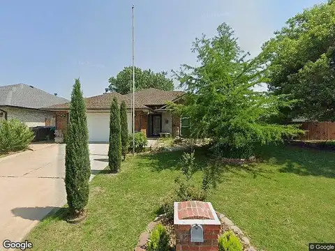 102Nd, OKLAHOMA CITY, OK 73162
