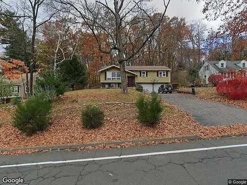 Field, NAUGATUCK, CT 06770