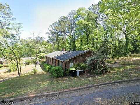 Forrest Dr, Sylacauga, AL 35150