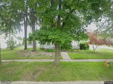 Monroe St, Lapeer, MI 48446