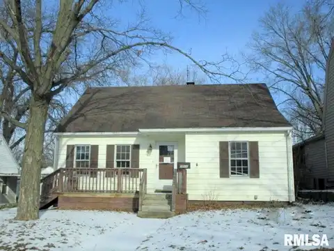 Chestnut, PEKIN, IL 61554