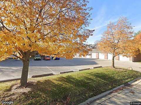 Cunat Ct, Lake In The Hills, IL 60156