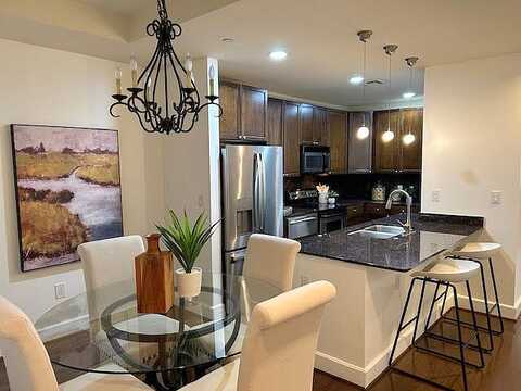 Elm Street #301, Dallas, TX 75201
