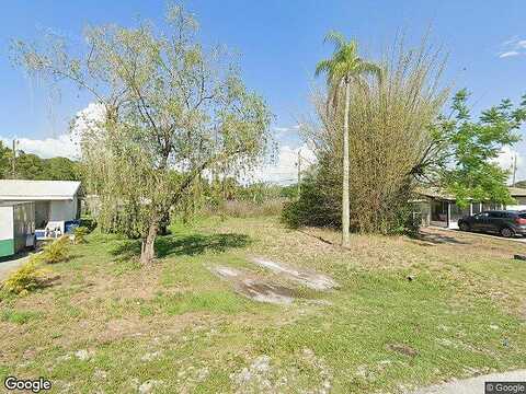 Pondella, NORTH FORT MYERS, FL 33903