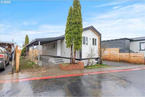 Se Fuller Rd #36, HappyValley, OR 97086