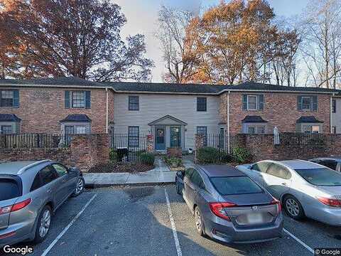 Colonial Way, Atlanta, GA 30341