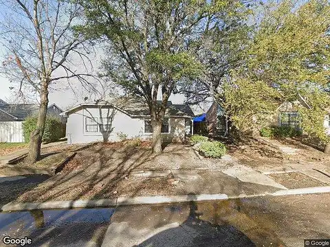 Wilbarger Dr, Dallas, TX 75227