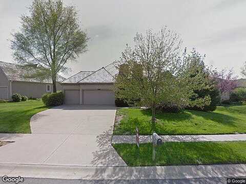 Cambridge St, Stilwell, KS 66085