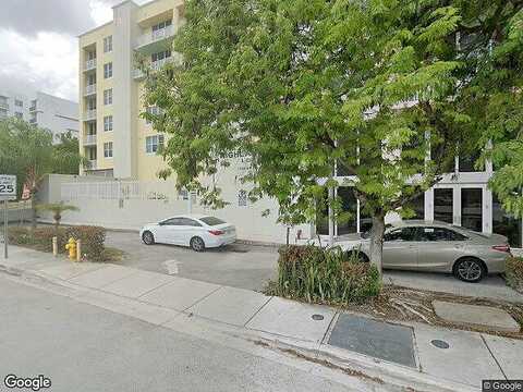 Nw 8Th Ct Penthouse 8, Miami, FL 33136