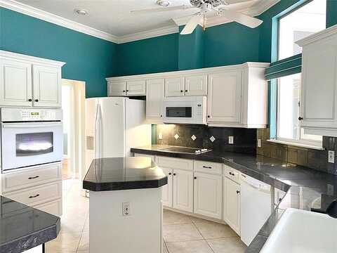 Caddie, DEBARY, FL 32713