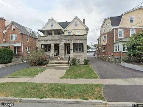 Chestnut, ARDMORE, PA 19003