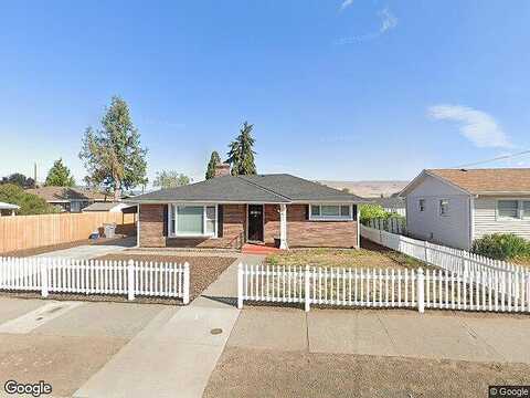 12Th, THE DALLES, OR 97058