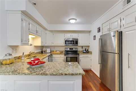 Point West, PORTSMOUTH, VA 23703