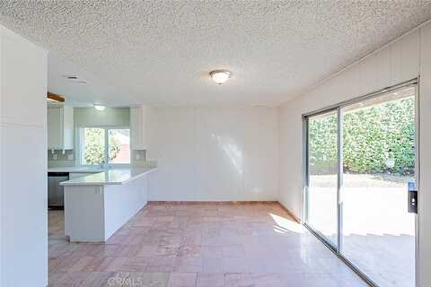 James, BLOOMINGTON, CA 92316