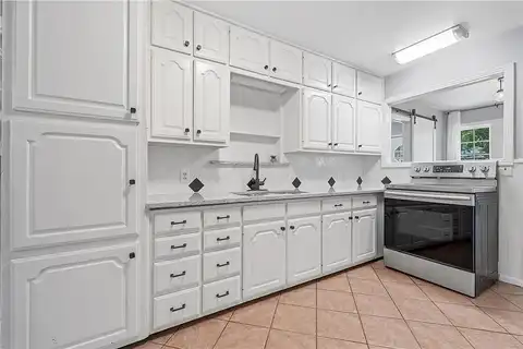 25Th, WACO, TX 76708