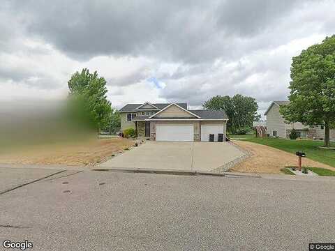 Oak, EAGLE LAKE, MN 56024