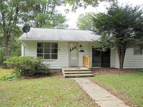 8Th, STROUDSBURG, PA 18360