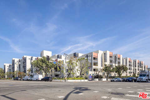 Central, LOS ANGELES, CA 90012