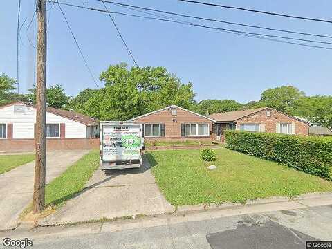 Day, HAMPTON, VA 23661