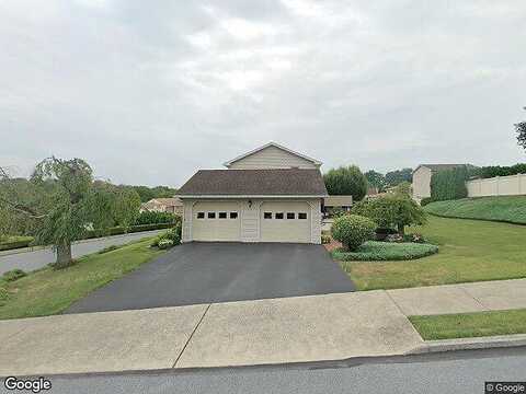 Clay, WHITEHALL, PA 18052