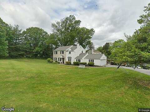 Fox, CHESTER SPRINGS, PA 19425