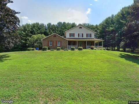 Lindsay, HANOVER, PA 17331