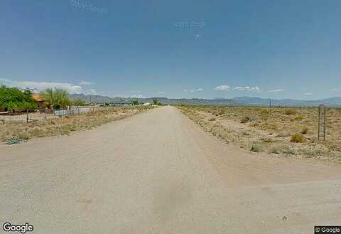 Redwall Dr, Golden Valley, AZ 86413
