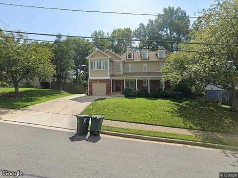 28Th, ARLINGTON, VA 22213