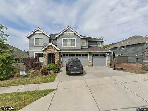 Camina, MEDFORD, OR 97504