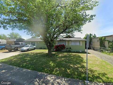 Village, WHITE CITY, OR 97503