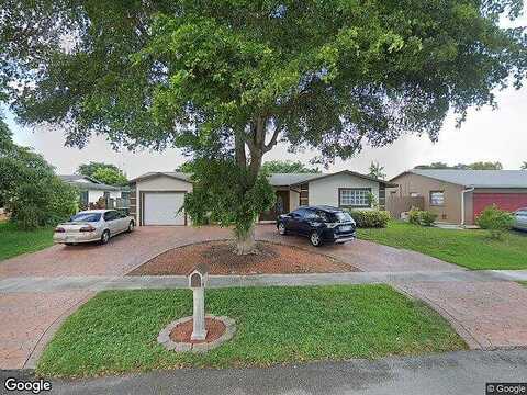 8Th, PEMBROKE PINES, FL 33024