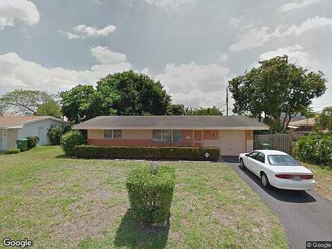 10Th, PEMBROKE PINES, FL 33024