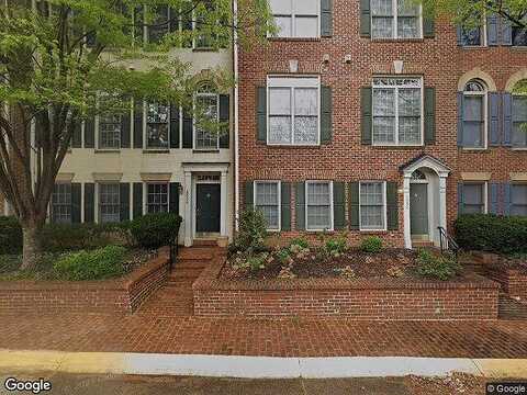 Colonial Hills, MC LEAN, VA 22102