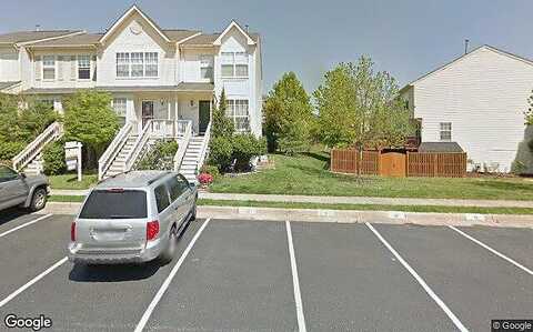 Autumn, CENTREVILLE, VA 20121