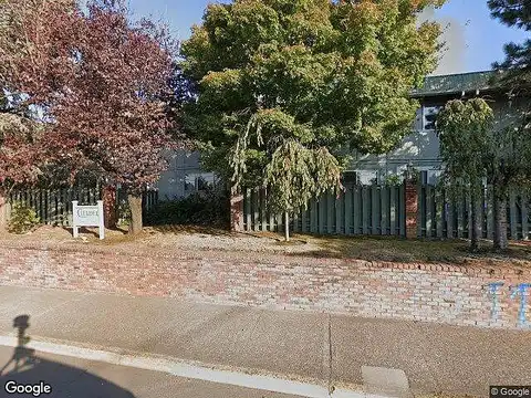 Stark, PORTLAND, OR 97233