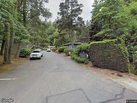 Barnes, PORTLAND, OR 97210
