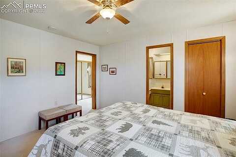 Bennett, CRIPPLE CREEK, CO 80813