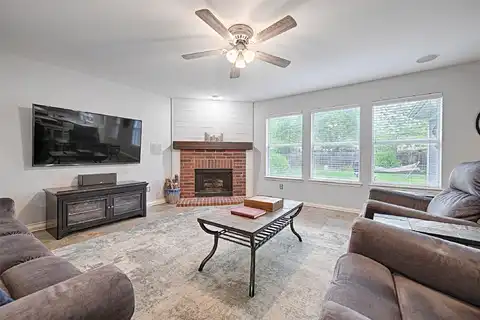 Bayberry, FORNEY, TX 75126