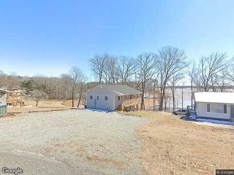 Wellington, CLARKSVILLE, VA 23927