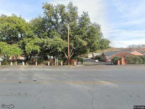 Roaring Springs, FORT WORTH, TX 76114