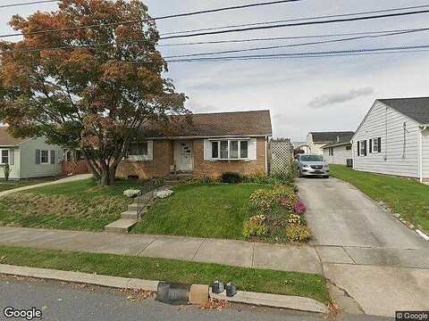Oak, PALMYRA, PA 17078