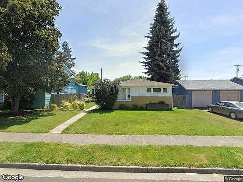 13Th, MEDFORD, OR 97501