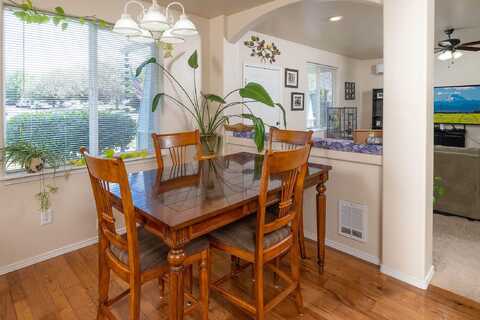 5Th, REDMOND, OR 97756